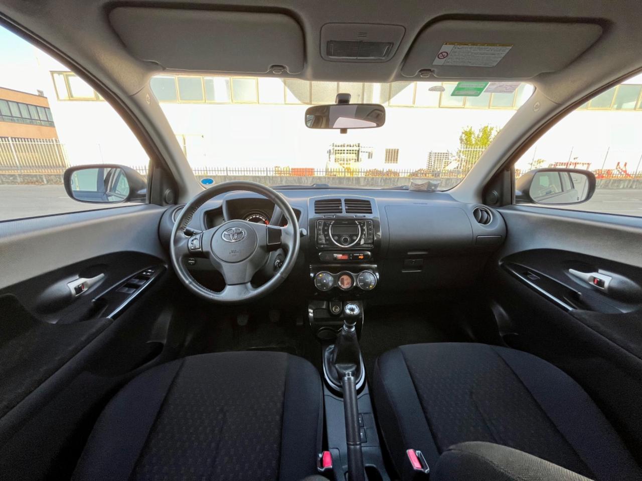 Toyota Urban Cruiser 1.4 D-4D 4x4 2012 145.000km perfetta