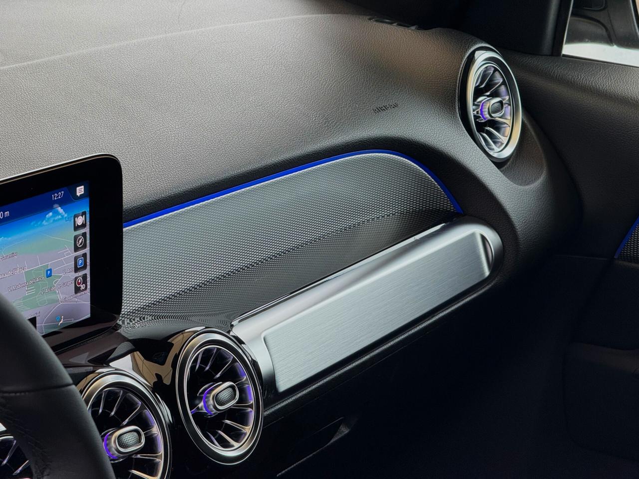 Mercedes-Benz GLB 180 d Sport Plus 7 POSTI PACK LUCI