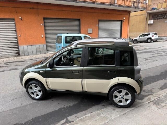 Fiat Panda 1.3 MJT 16V 4x4 Cross