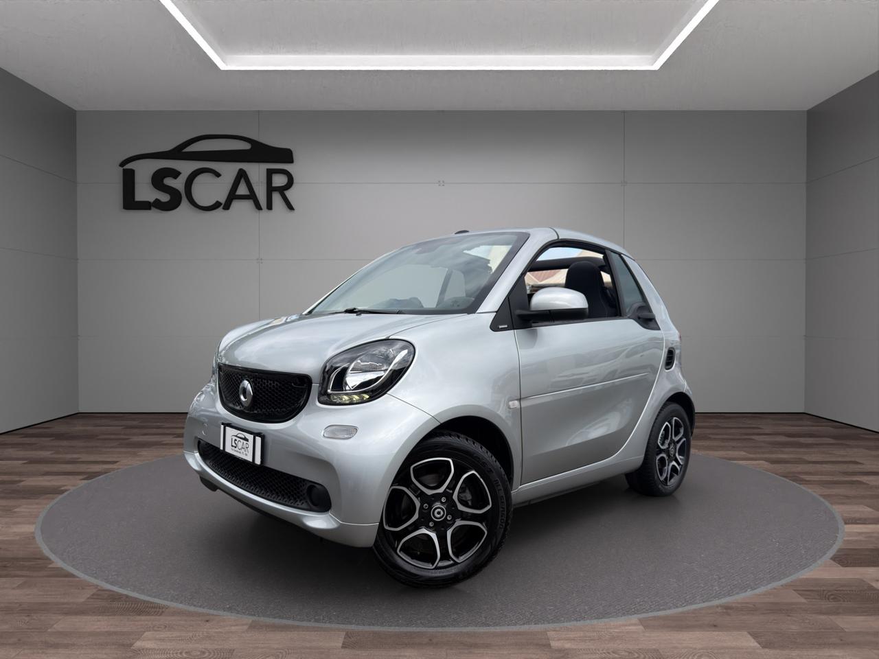 Smart fortwo cabrio 1.0 Passion 71cv - Unipro - Promo Finanziamento - Schermo - Cerchi in lega