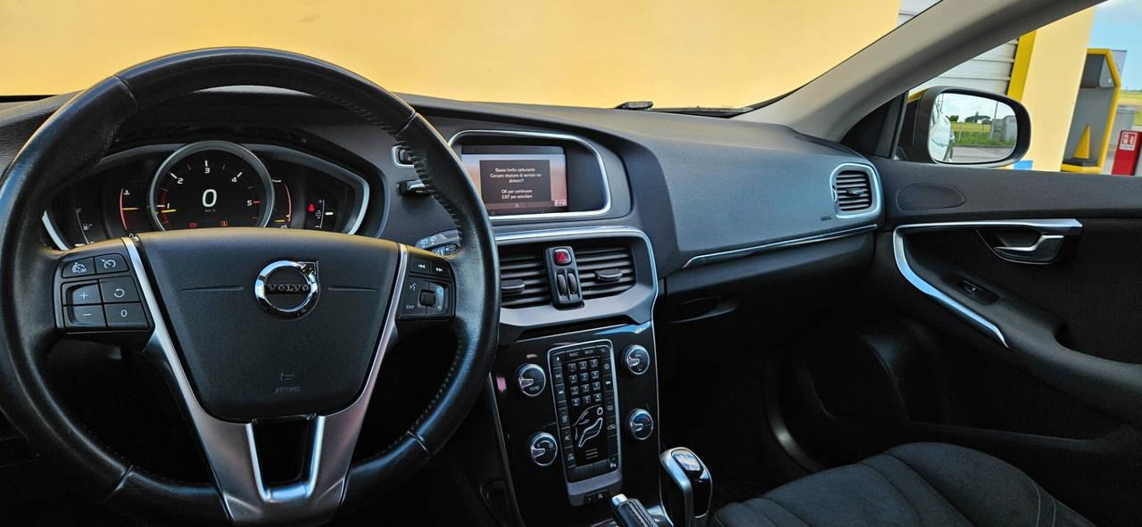Volvo V40 D2 Business