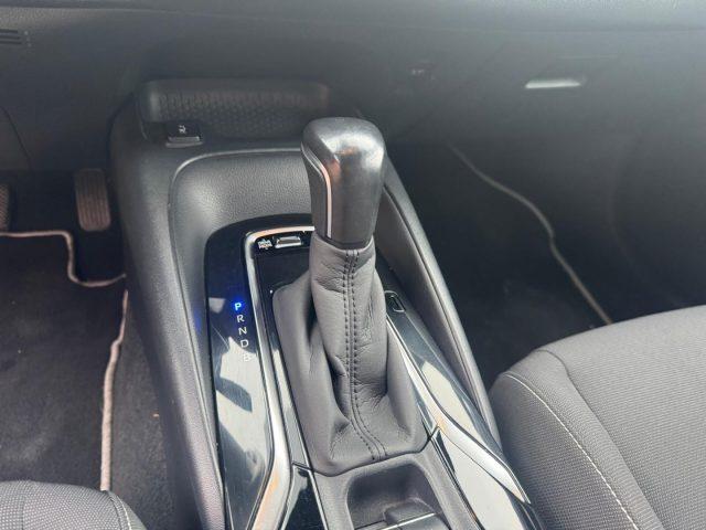 TOYOTA Corolla Touring 1.8 Hybrid Business(AUTOCARRO N1)