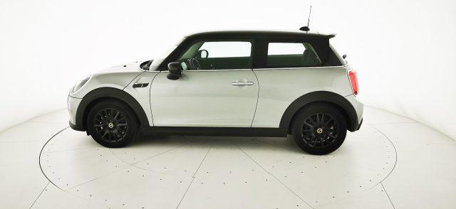 MINI Cooper SE Essential