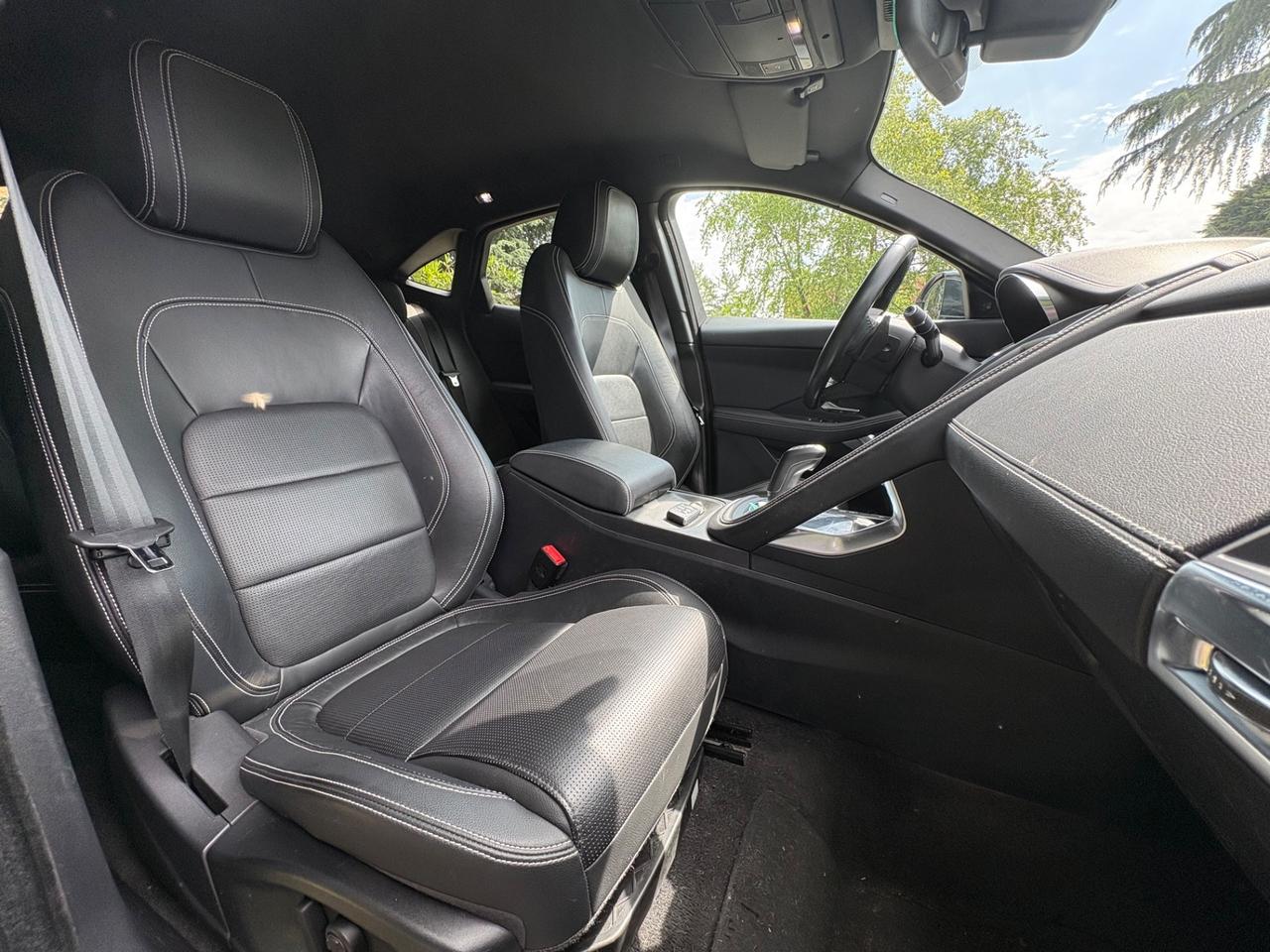 Jaguar E-Pace 2.0 R-Dynamic SE awd 249cv auto