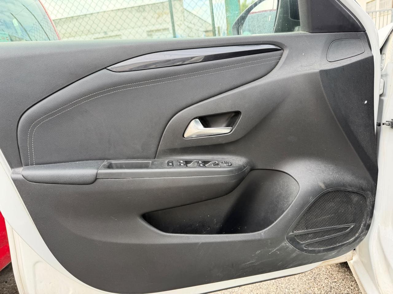 Opel Corsa 1.2 Elegance AUTO INCIDENTATA