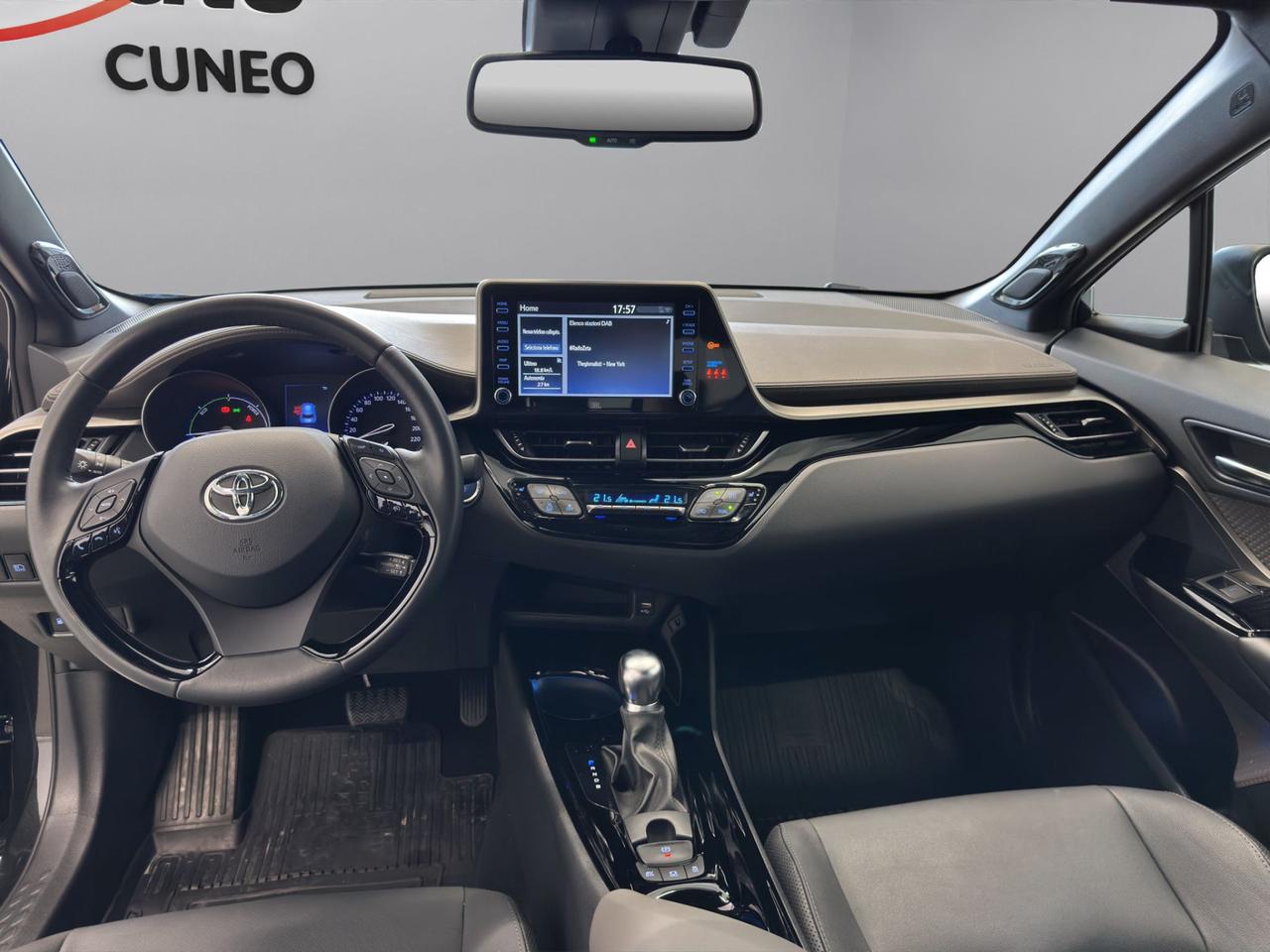 Toyota C-HR 1.8hBlack Edition