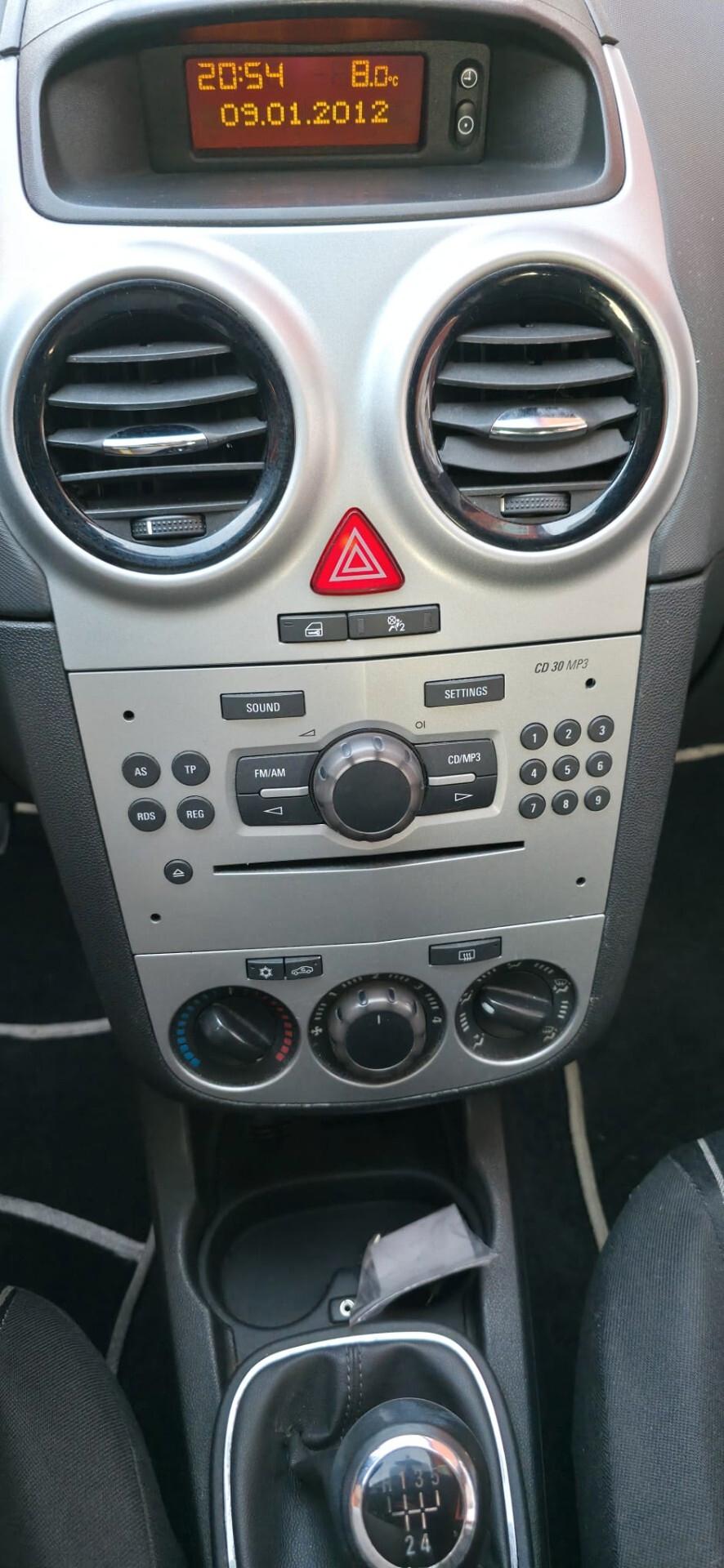 Opel Corsa 1.2 80CV 5 porte GPL-TECH Club neopatentati