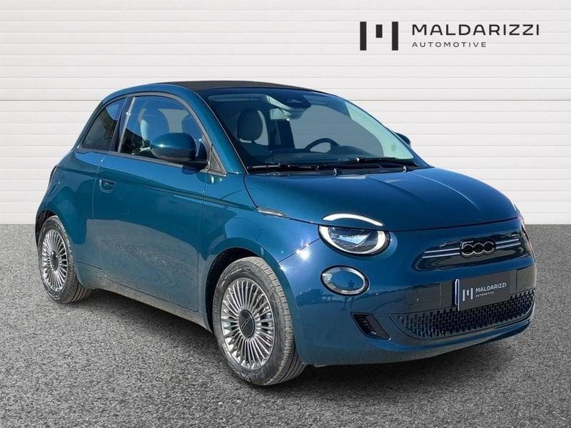 FIAT 500 LA NUOVA E La Nuova 500c Serie1 La Nuova - Icon 320 Cabrio