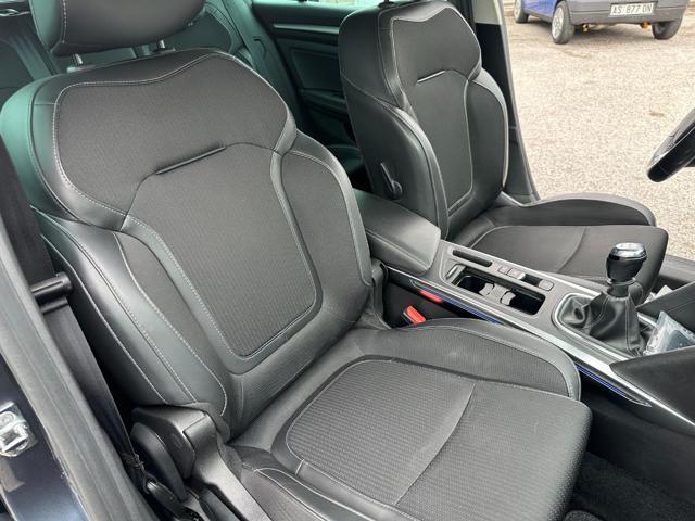 RENAULT Megane Mégane Sporter Blue dCi 115 CV Intense