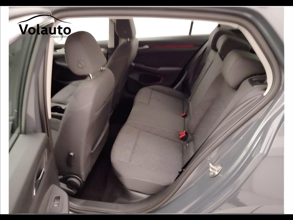 VOLKSWAGEN Golf VIII 2020 - Golf 1.0 etsi evo Life 110cv dsg
