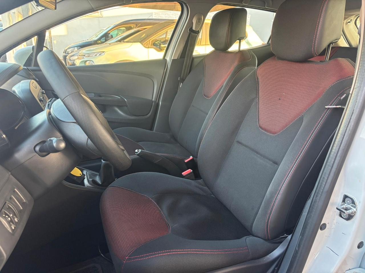 Renault Clio 1.5 dCi 8V 75CV 5 porte Costume National