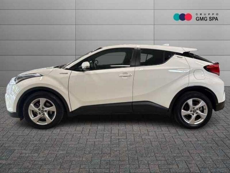 Toyota C-HR I 1.8h Business 2wd e-cvt