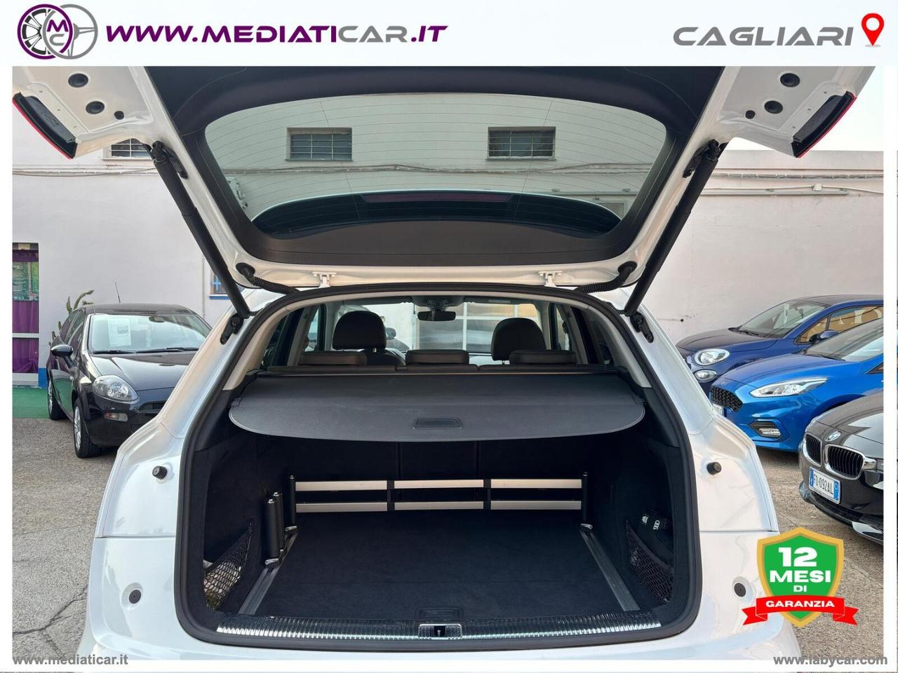 AUDI Q5 40 TDI quattro S tr. Business Design