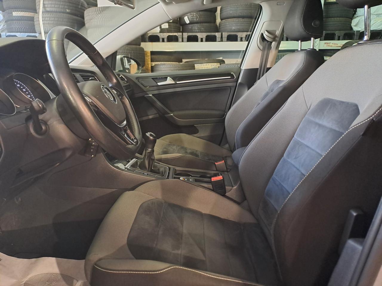 VW GOLF 1.4 TGI METANO VARIANT *GANCIO TRAINO*