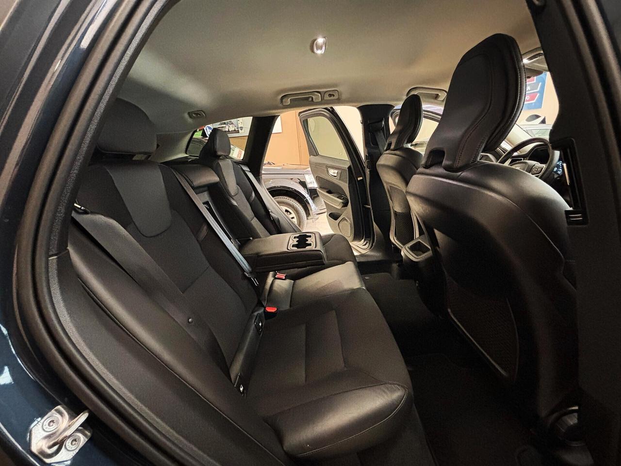 Volvo XC60 2.0 197CV 4X4 **IVA DEDUCIBILE**