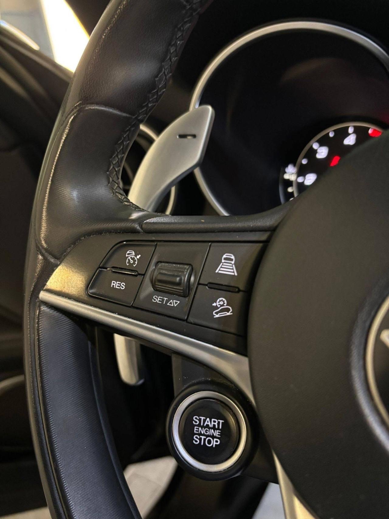 Alfa Romeo Stelvio 2.2 Turbodiesel 210 CV AT8 Q4 Business