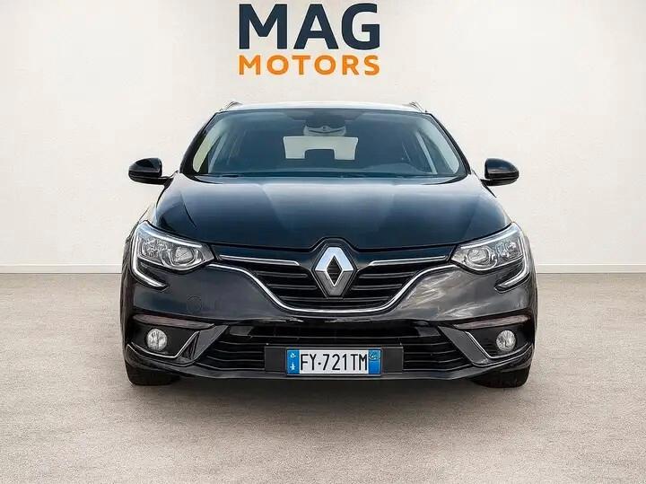 Renault Megane Mégane Sporter Blue dCi 115 CV EDC Business IVA ESPOSTA