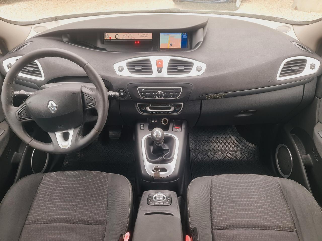 Renault Scenic Scénic X-Mod 1.5 dCi 110CV Dynamique