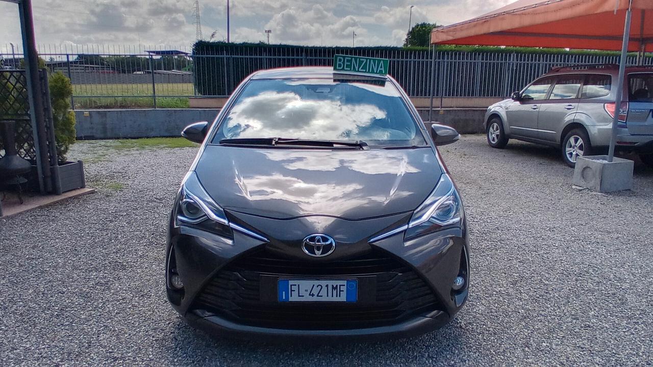 Toyota Yaris 1.0 5 porte Active Adatta a Neopatentati