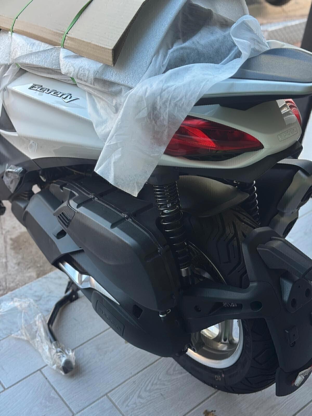 Piaggio Beverly 400