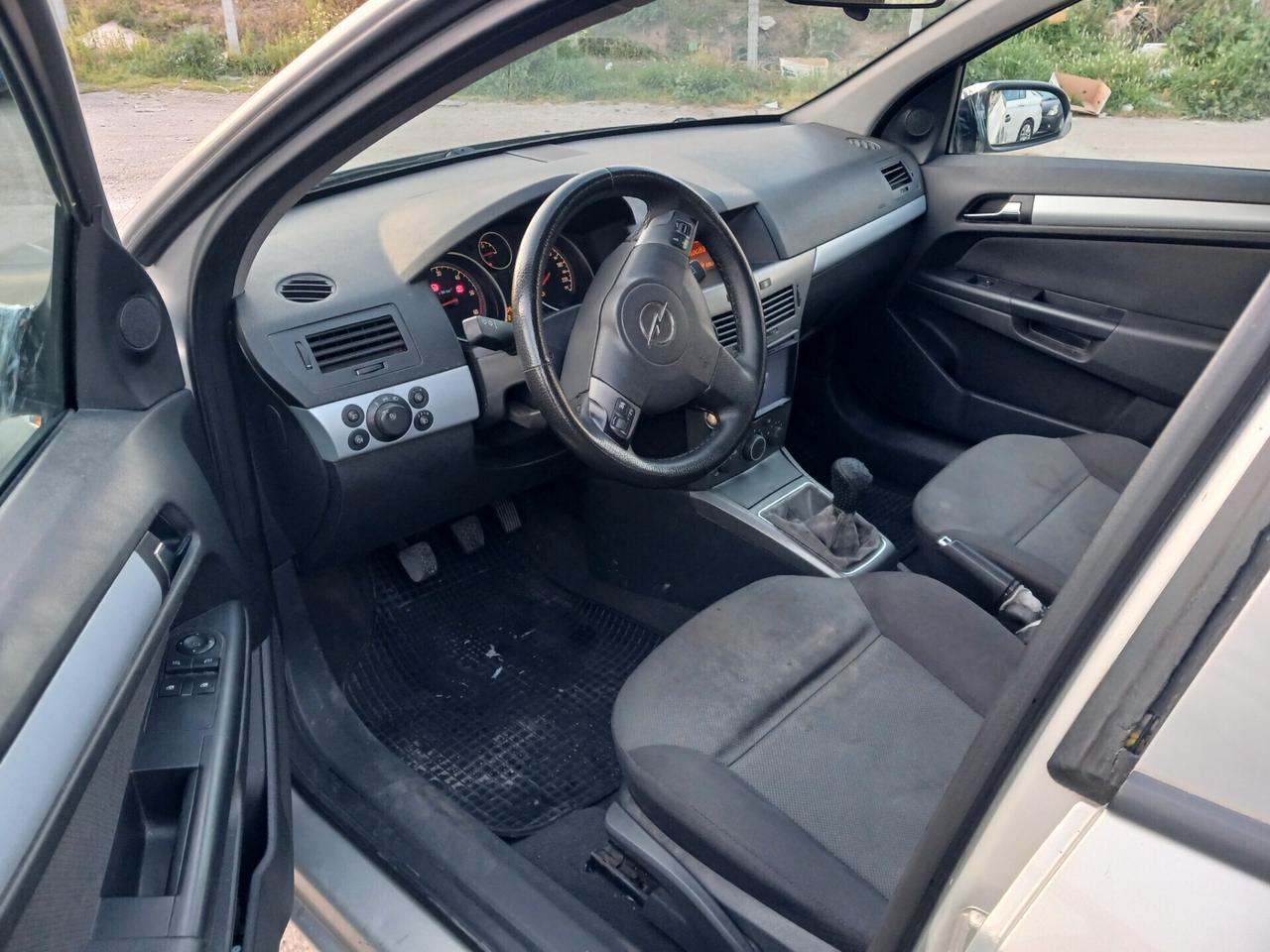 Opel Astra 1.3 CDTI Station Wagon Club