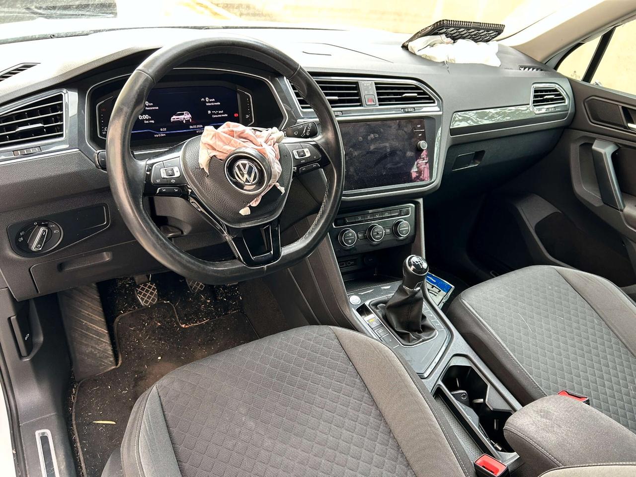 VW Tiguan 1.6 TDI 115CV R-Line - 2019 Incidentata