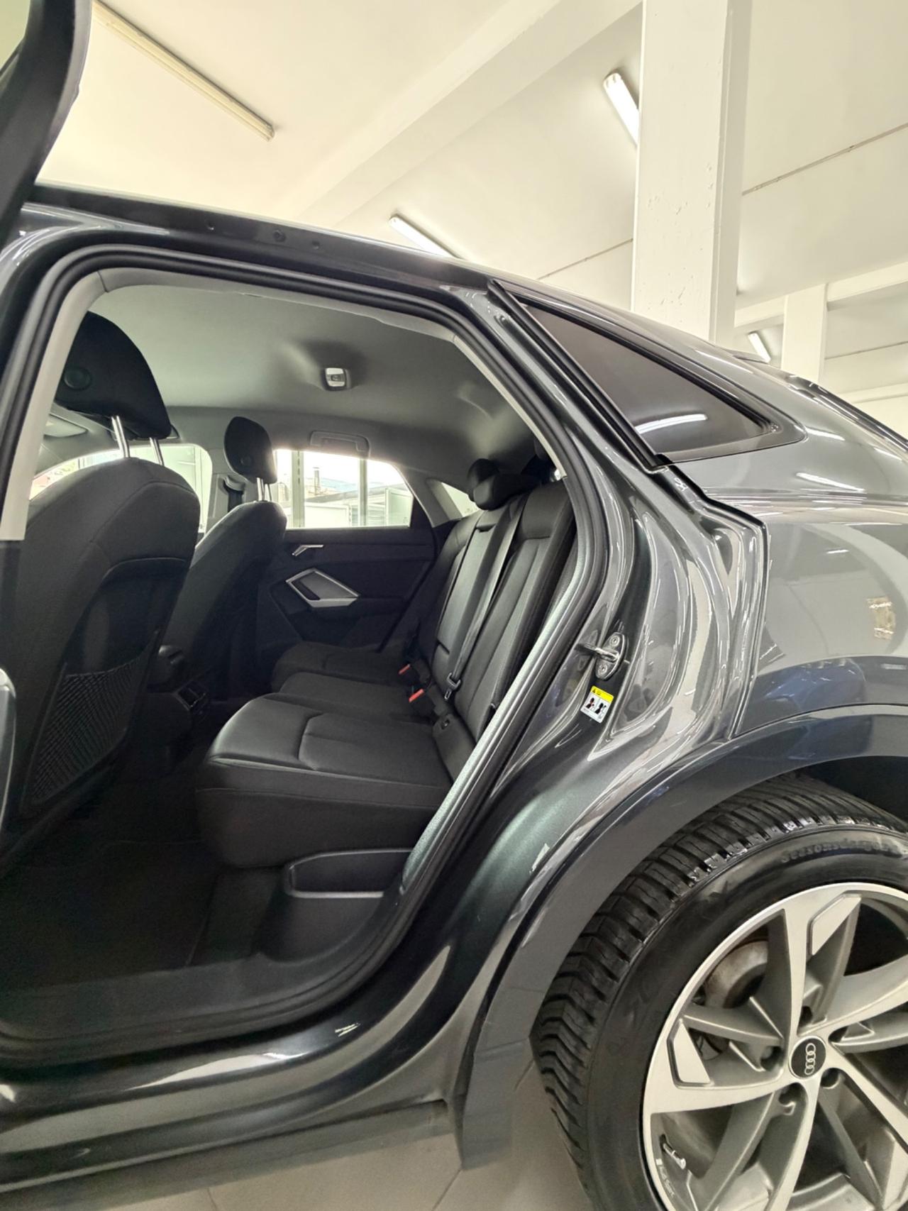 Audi Q3 SPB 35 TDI S tronic line edition FINANZIABILE