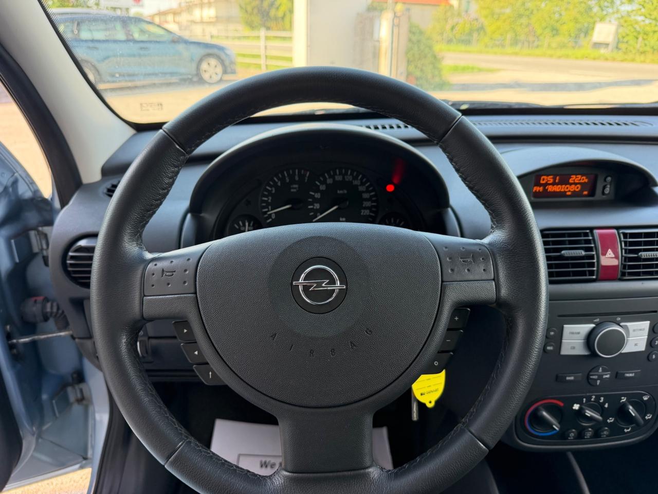 Opel Combo 1.6 benzina , metano