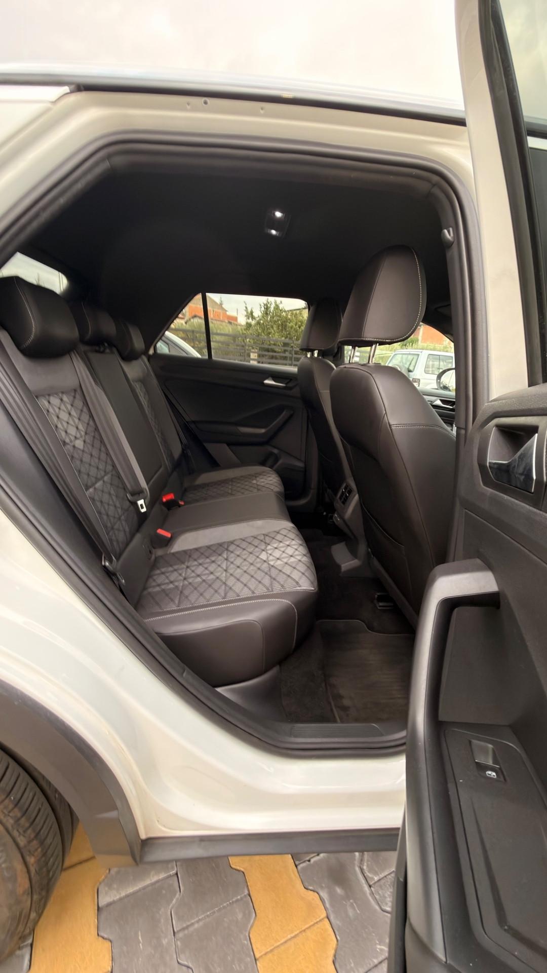Volkswagen T-Roc 2.0 TDI SCR R-Line