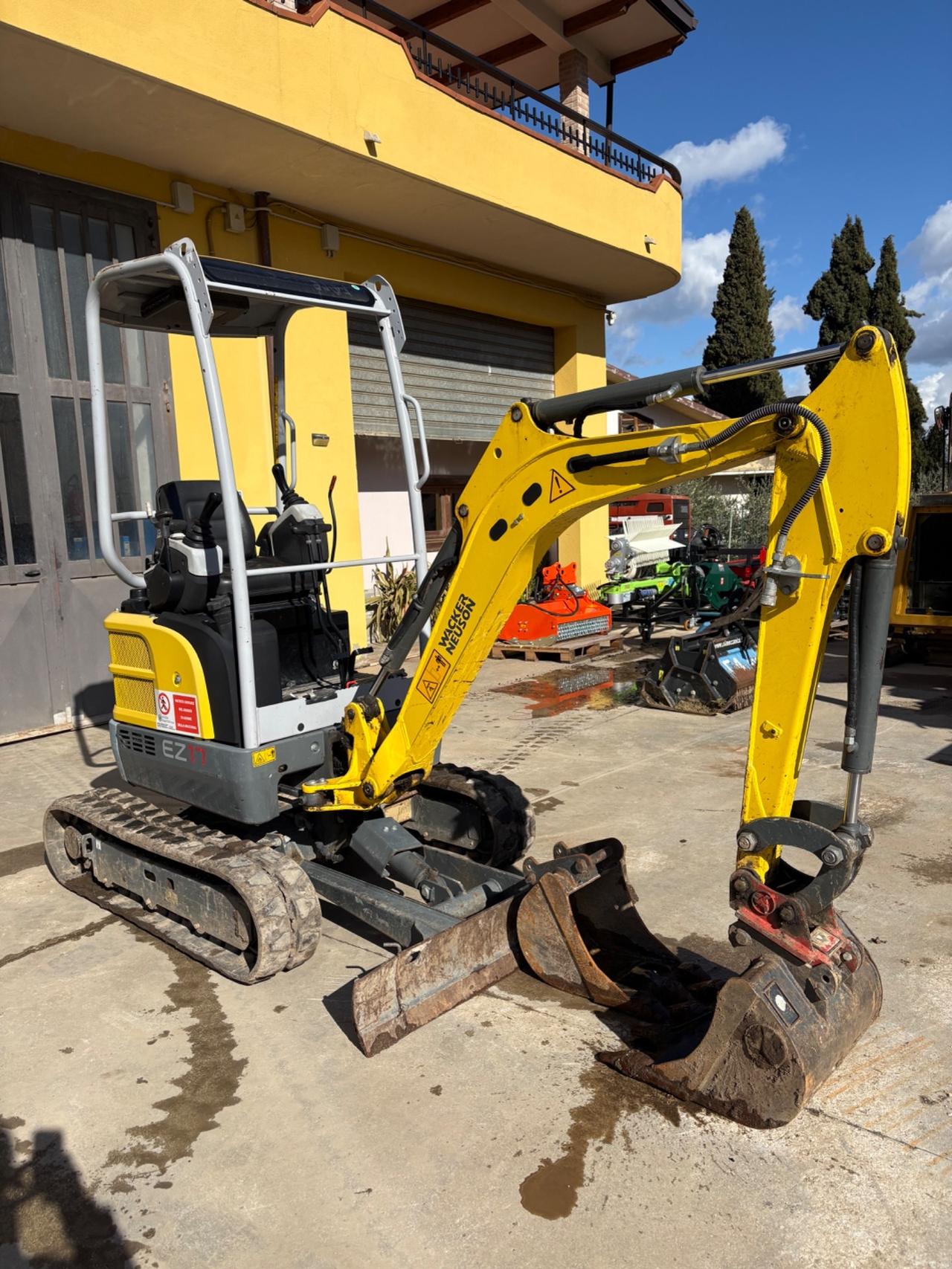Mini Wacker Neuson EZ17