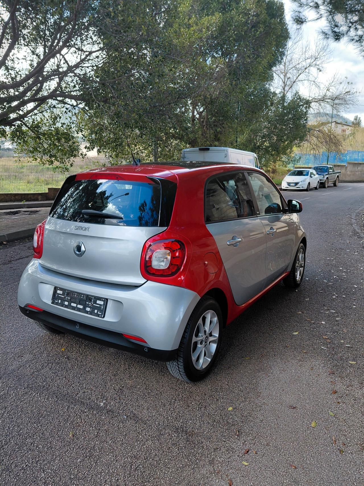 Smart ForFour 70 1.0 Passion