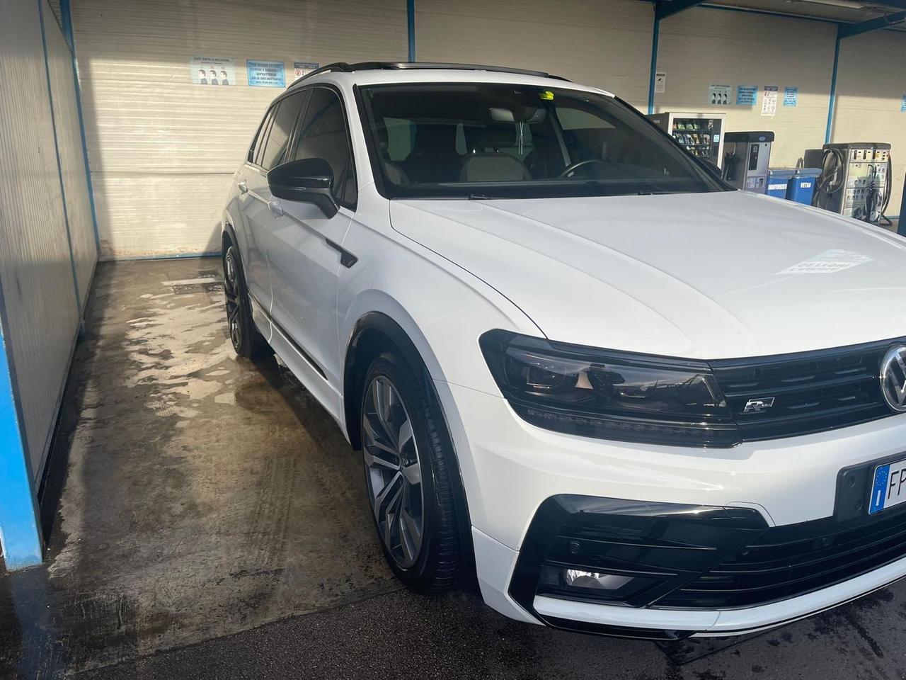 Volkswagen Tiguan 2.0 BiTDI SCR DSG 4MOTION Advanced R-Line BMT