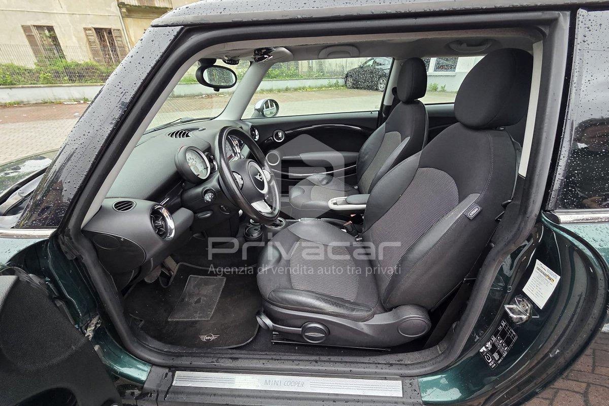 MINI Mini 1.6 16V Cooper D