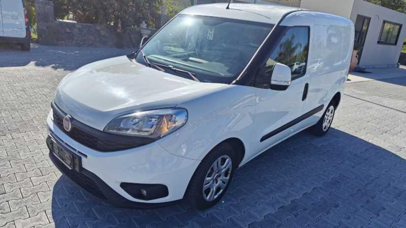 Fiat doblo cargo 1.6 MT (105 cv) 2016