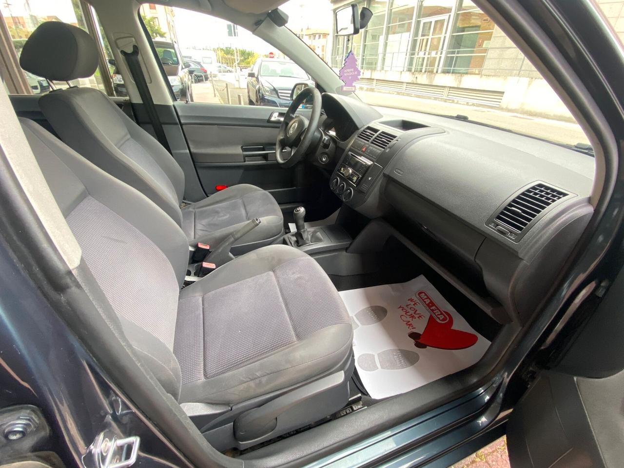 Volkswagen Polo 1.4/69CV TDI 5porte