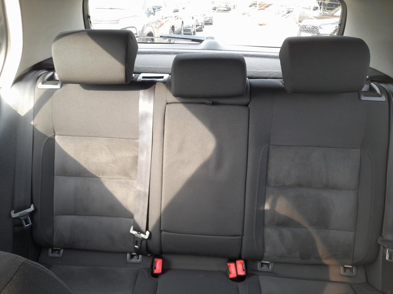 Volkswagen Golf 1.6 TDI DPF 5p. Comfortline