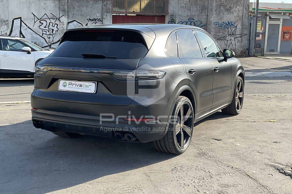 PORSCHE Cayenne 3.0 V6