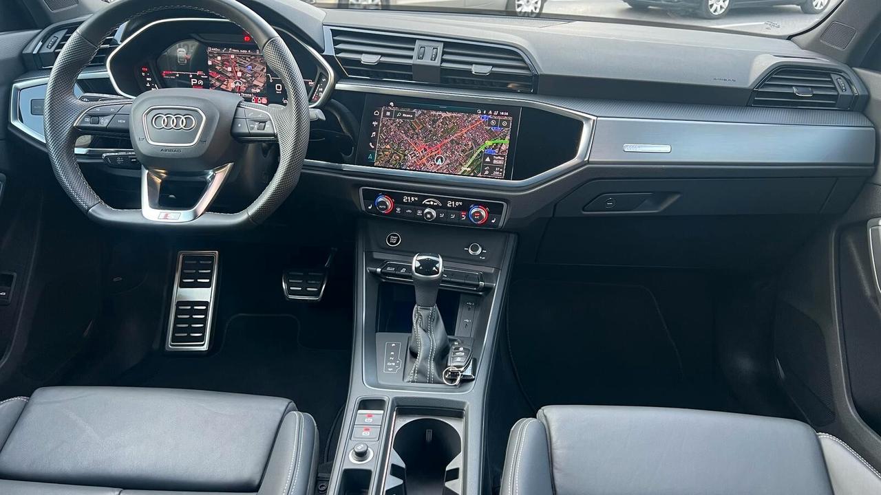 Audi Q3 SPB 35 TDI S tronic S line edition Identity Black