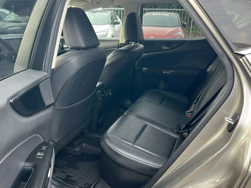 Lexus NX NX Plug-in 4WD Premium IVA ESPOSTA COMPRESA