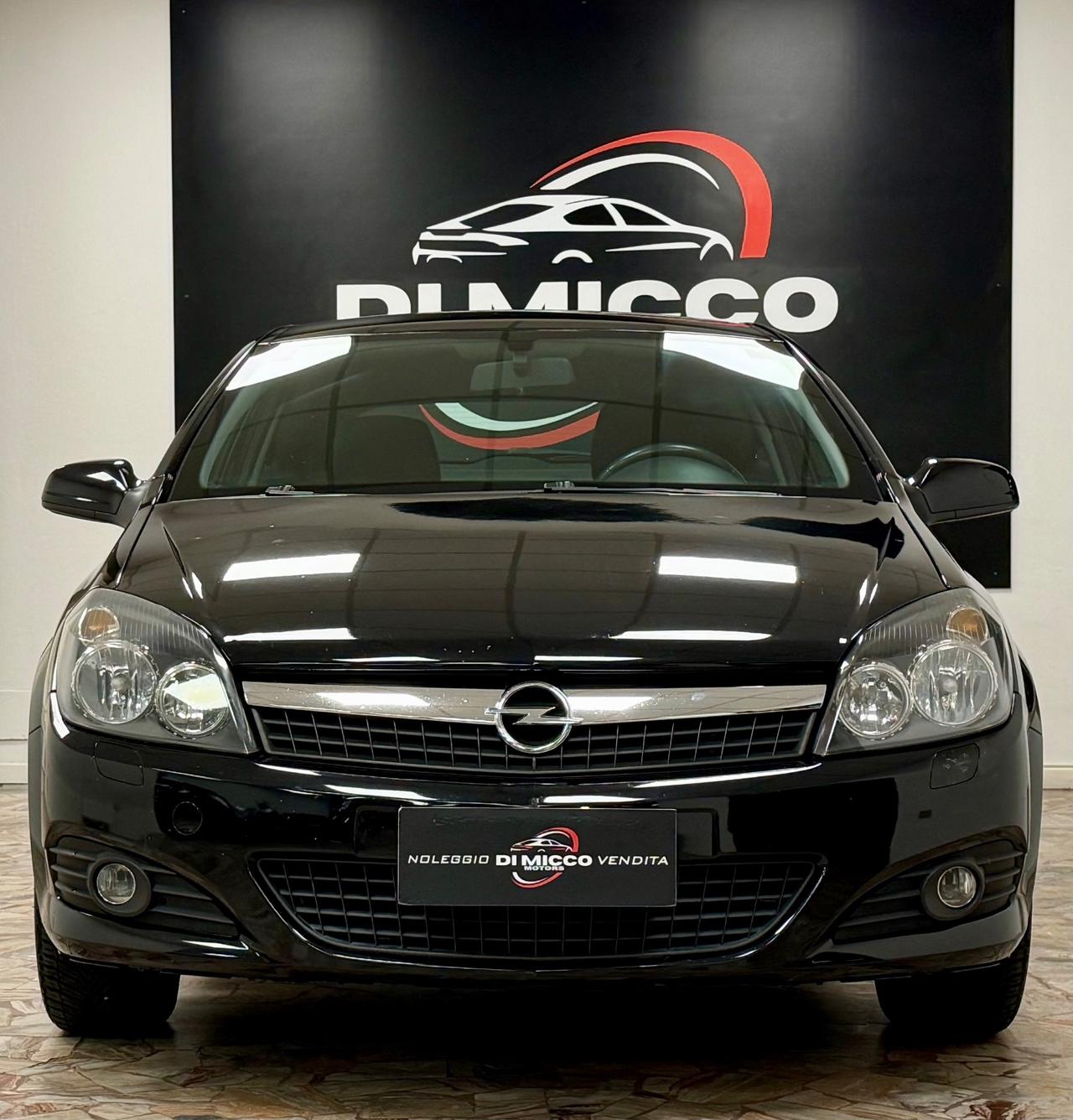 Opel Astra GTC 1.4 16V Twinport 3 porte Enjoy