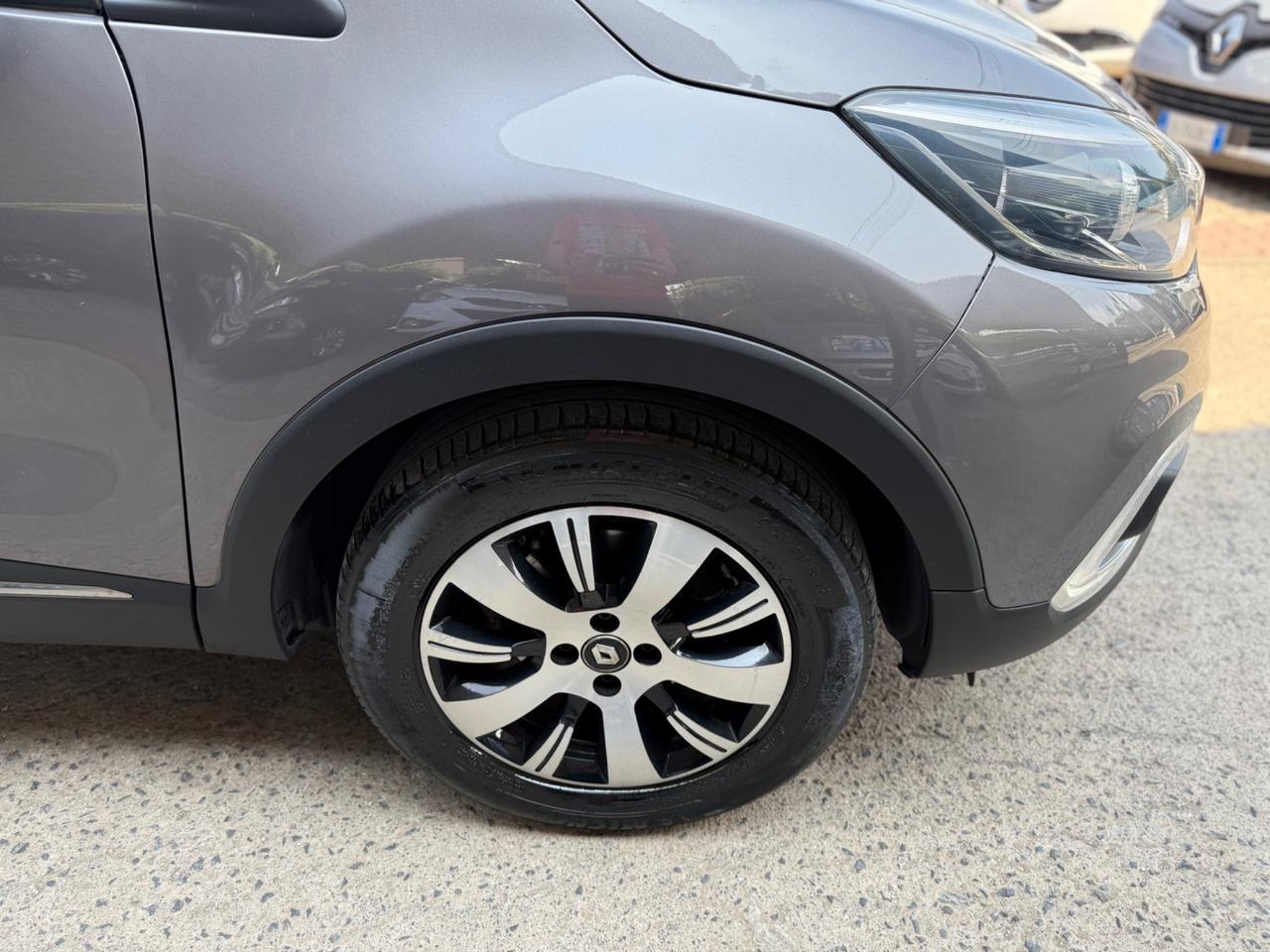 Renault Captur dCI 90 CV ADATTA NEO PAT. Km certif
