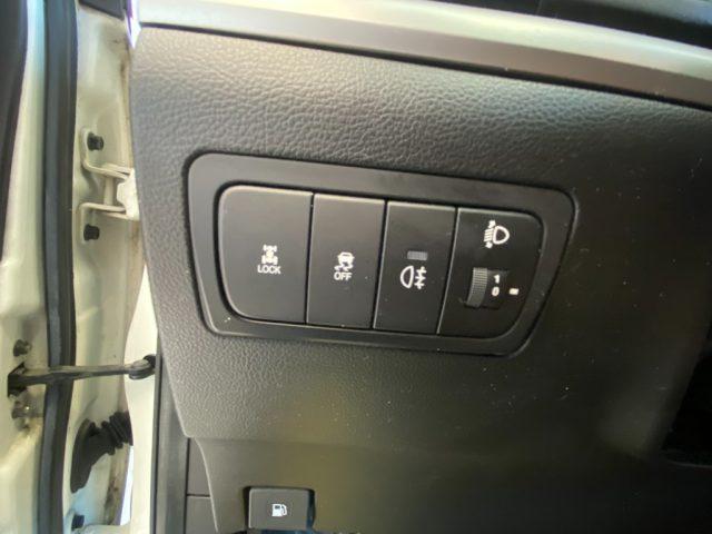 SSANGYONG Korando 2.0 2WD MT GPL C