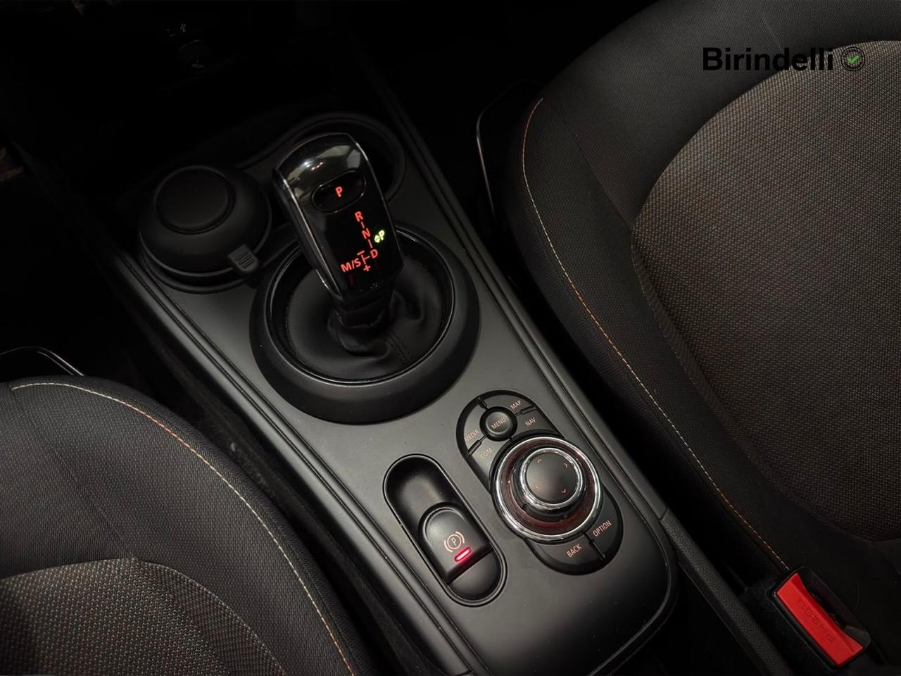 MINI Mini Countrym.(F60) - Mini 2.0 Cooper D Business Countryman