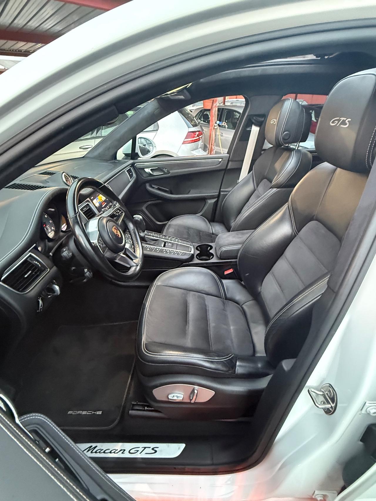 Macan 3.0 GTS-STRAFULL-NO VINCOLI-PERMUTE