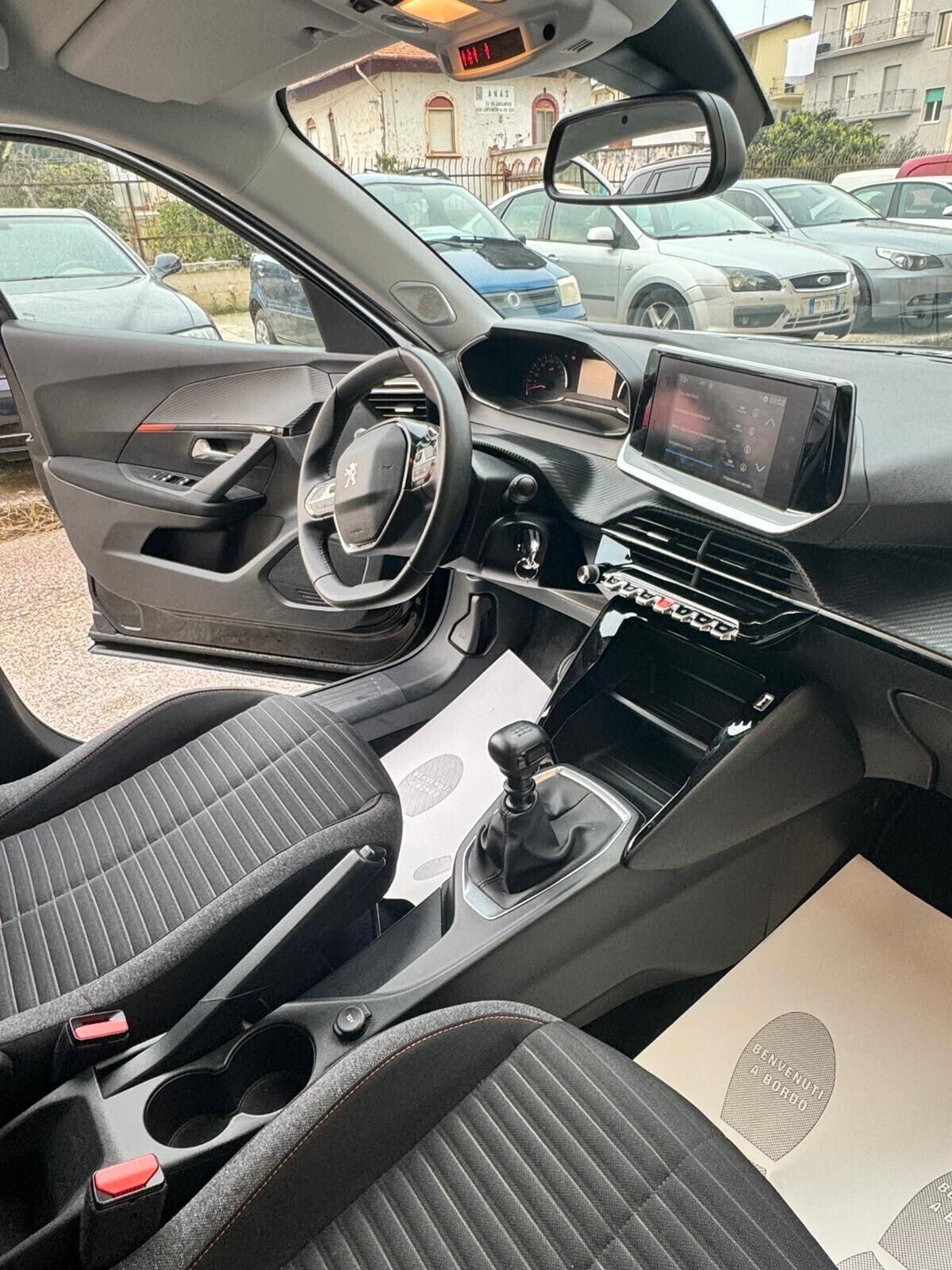 Peugeot 2008 PureTech 130 S&S Allure