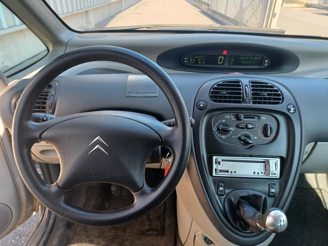 Citroen Xsara Picasso 1.6 16V Exclusive