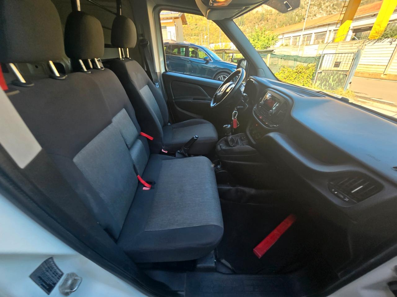 Fiat Doblò 1.4BZ/METANO 120CV 3POSTI-2015