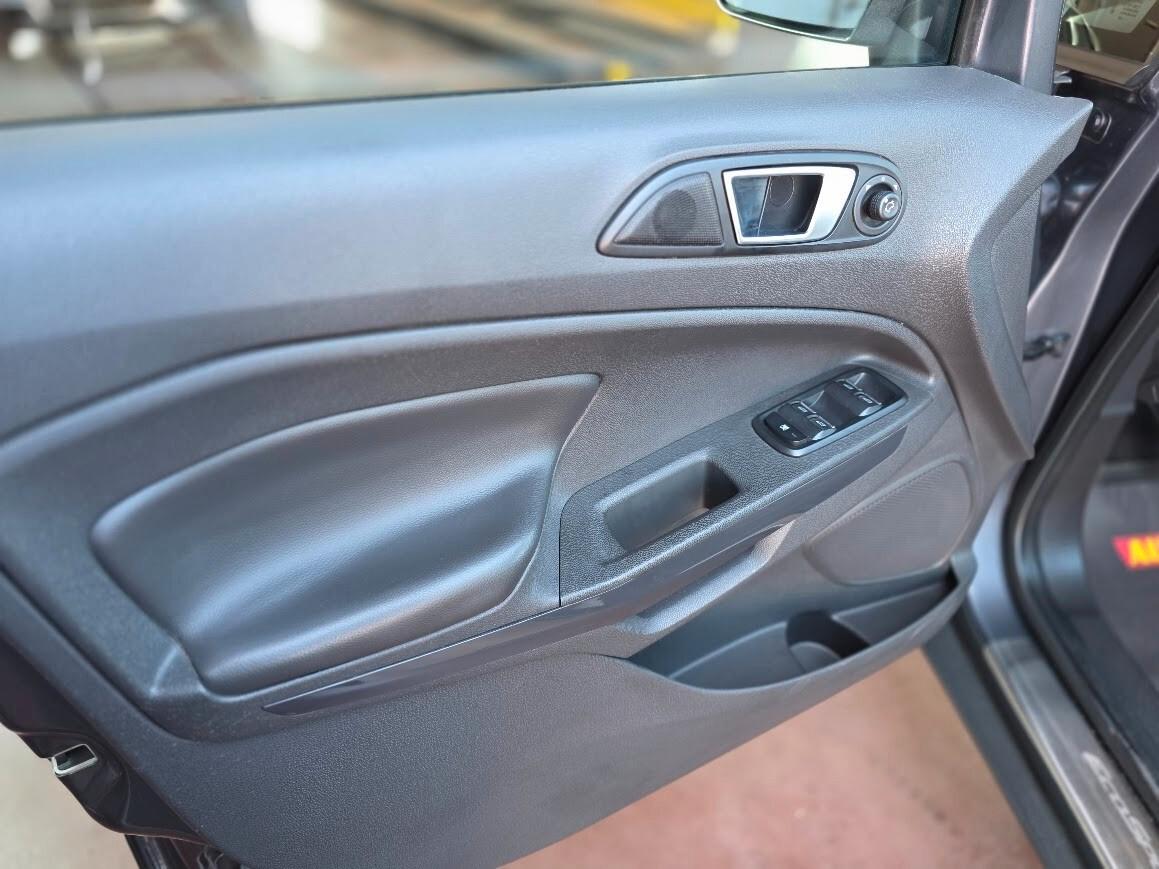 Ford EcoSport 1.5 TDCi 95 CV Titanium