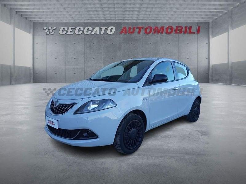 Lancia Ypsilon Ypsilon 1.0 firefly hybrid Silver s&s 70cv 5p.ti