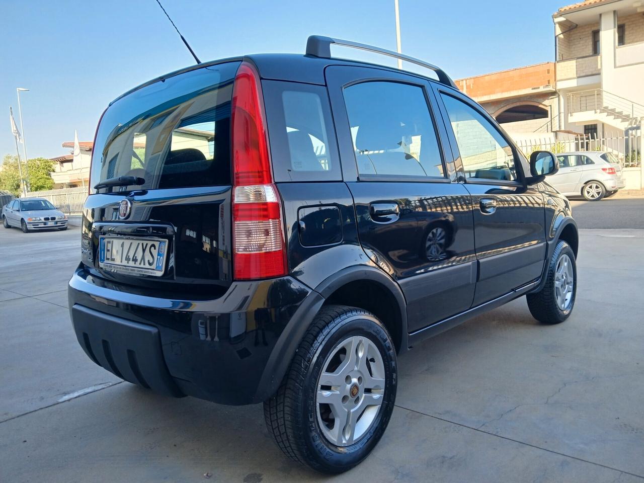 FIAT Panda 4x4 1.300 MultiJet 75cv Km89.400